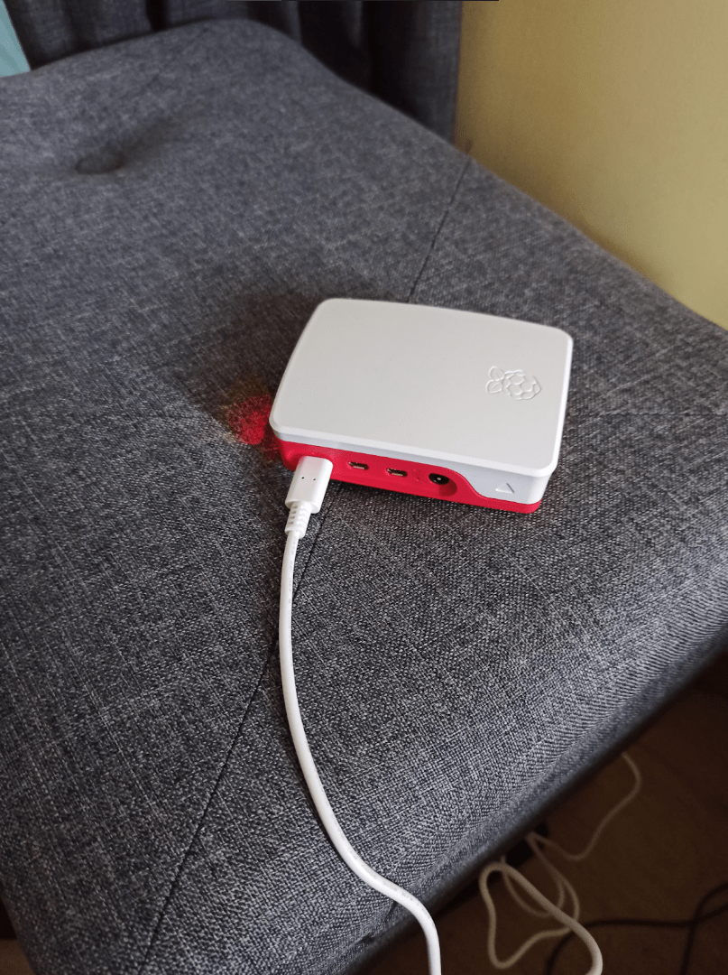 Raspberry Pi logo